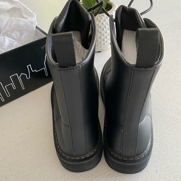 ⬇️ PRICE DROP ⬇️ NEW - London Rebel - Boots - Picture 5 of 11